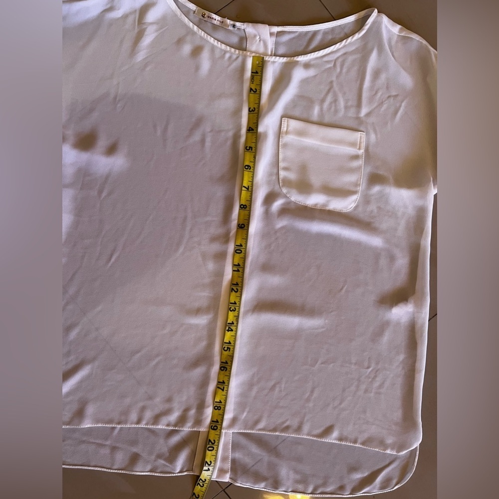Maria Filo White Short Sleeve Top Size M full buttons‎ at the back - Picture 6 of 16